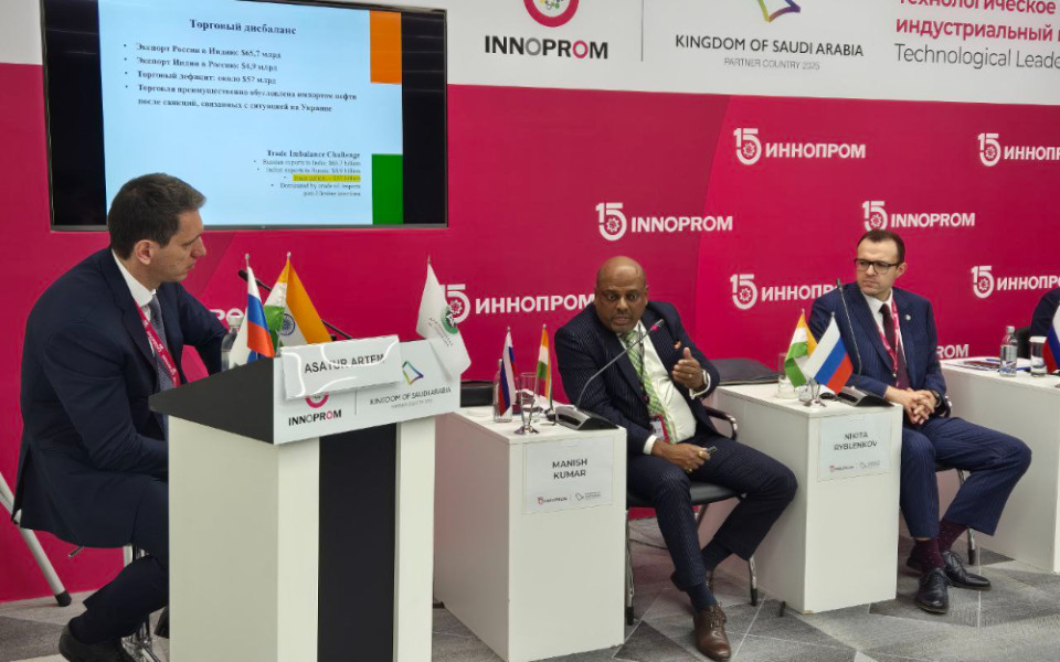 9ffa272c-37d1-4a4b-b353-9163f358f153